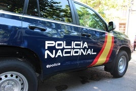 Vehículo de la Policía Nacional.