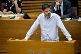 David Calvo, durante su etapa como diputado del PSPV en Les Corts.