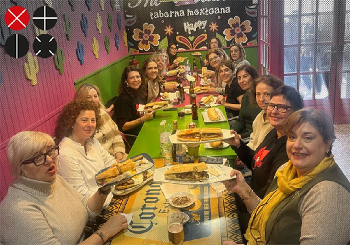 Dones Esmorzadores, en un bar de Picanya.