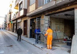 Los comercios más afectados hacen frente a reformas integrales de sus locales.