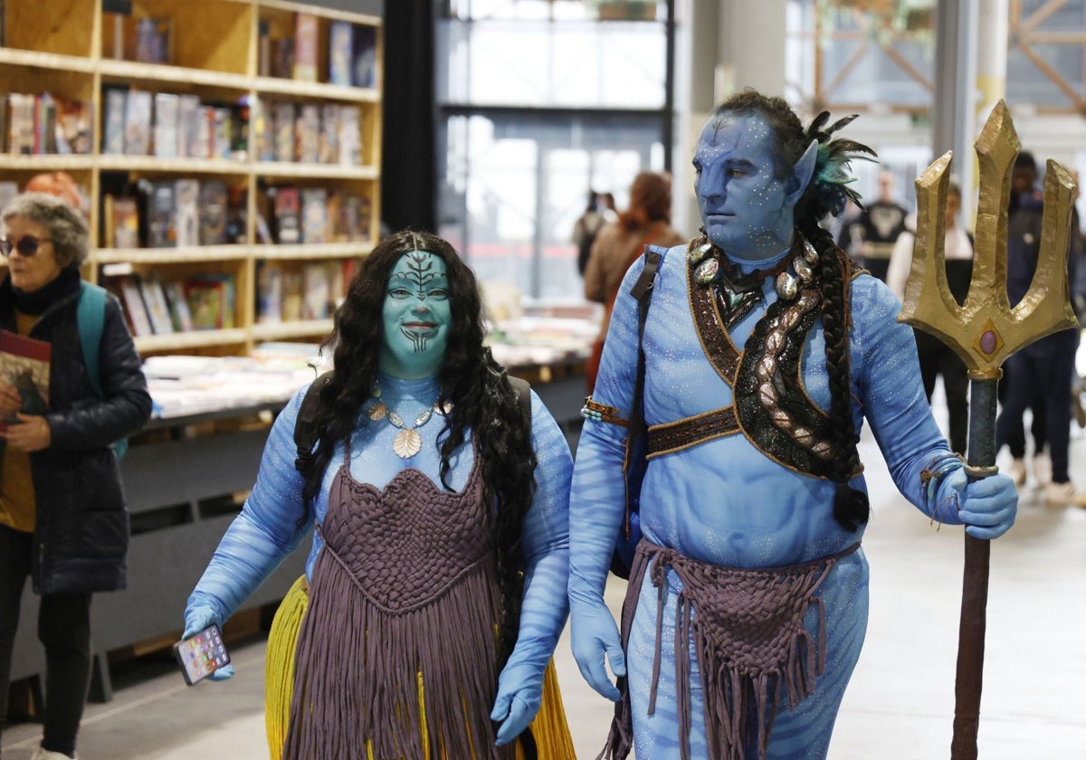 Los personajes de 'Avatar' en Feria Valencia.