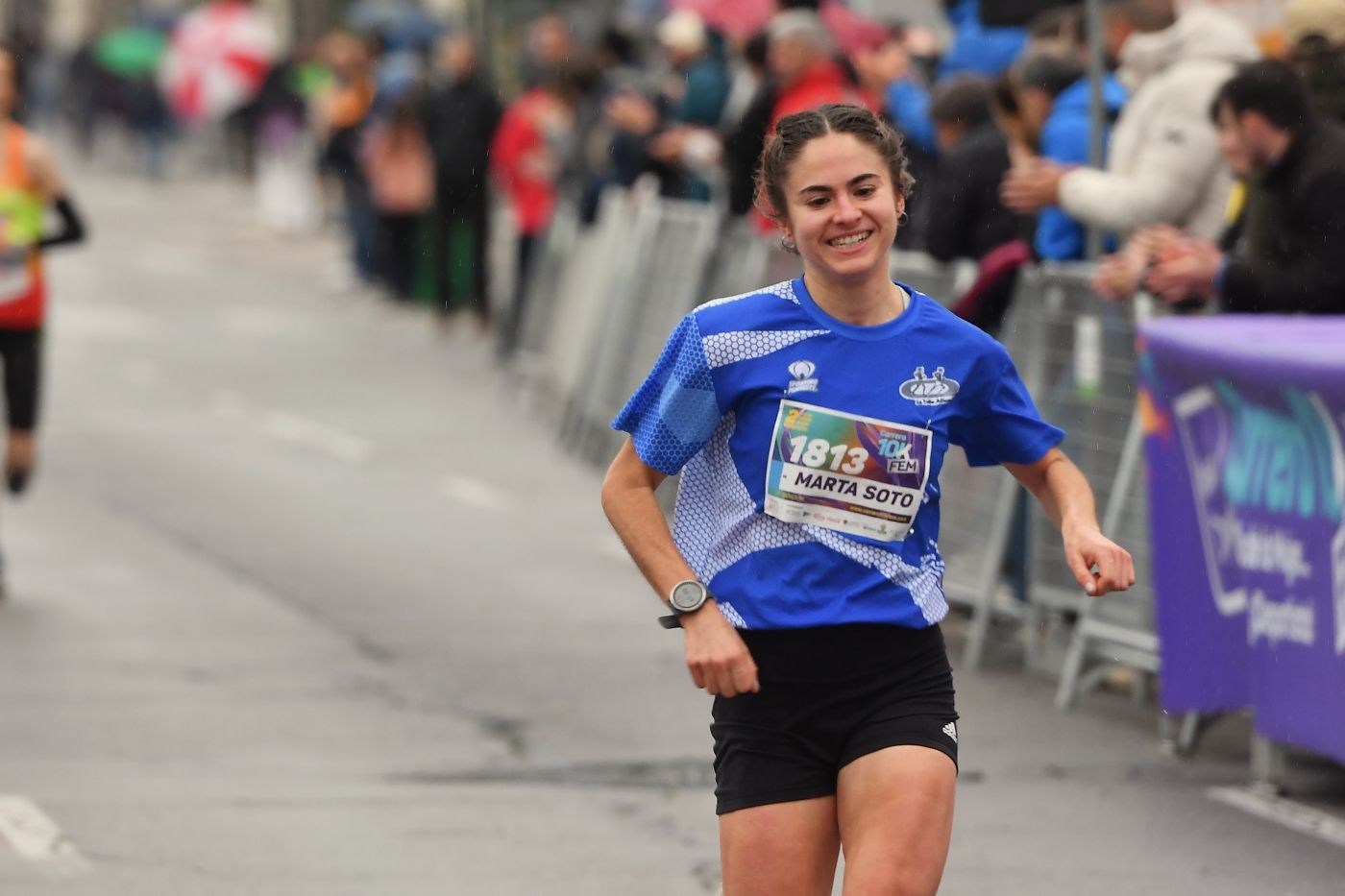 FOTOS | Búscate en la 10K FEM de Valencia