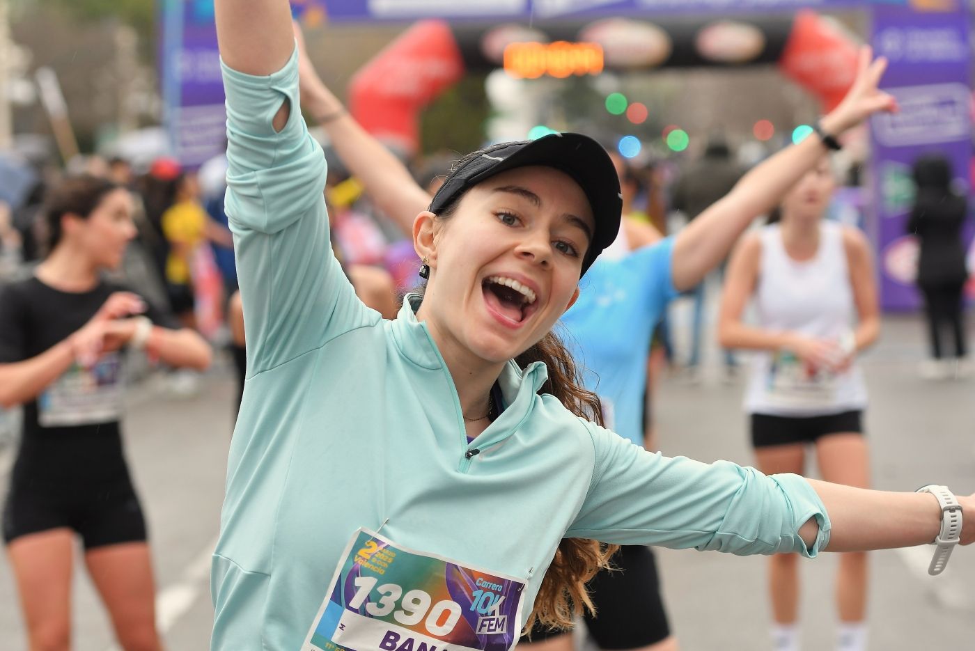 FOTOS | Búscate en la 10K FEM de Valencia