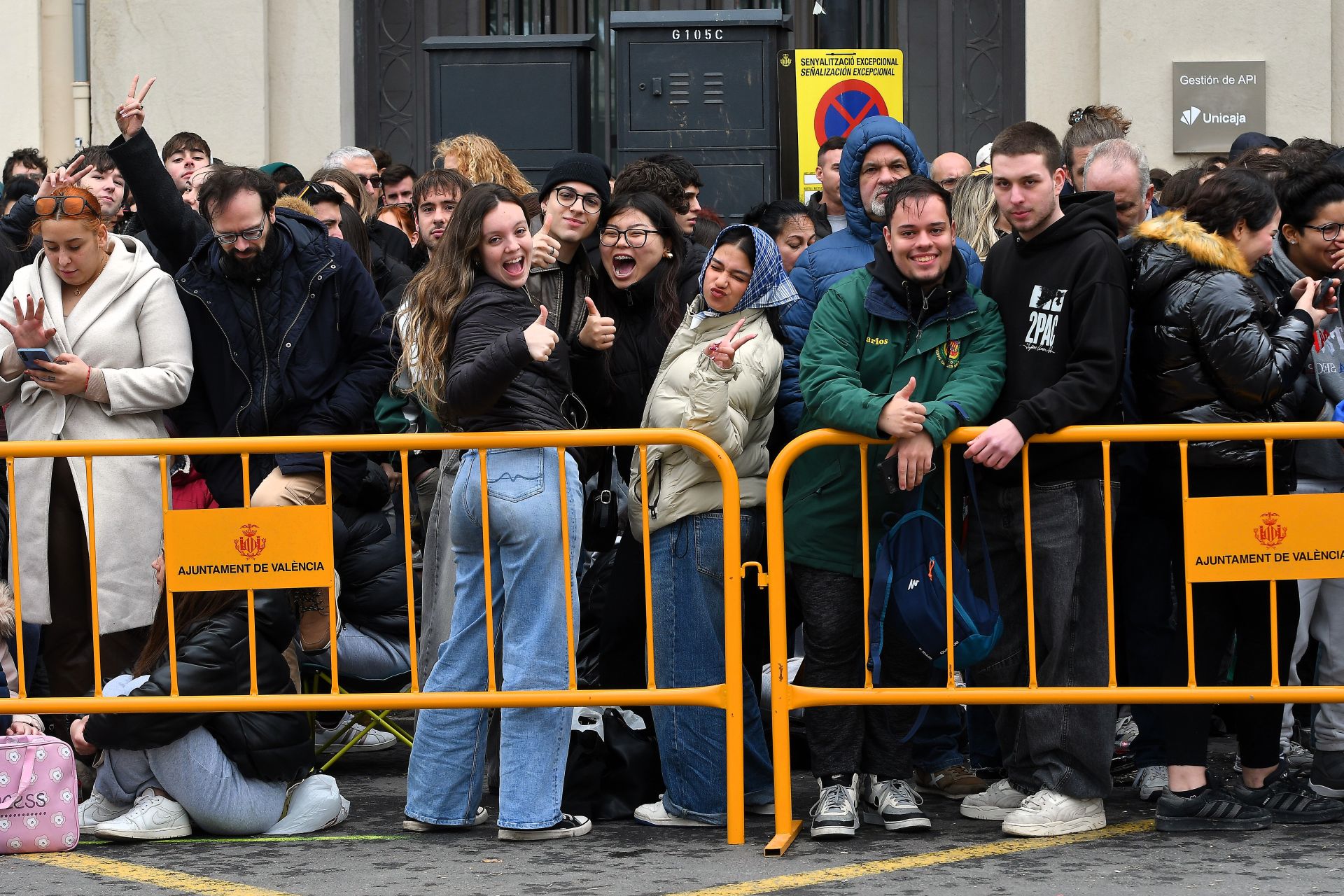 FOTOS | Búscate en la mascletà del domingo 2 de marzo