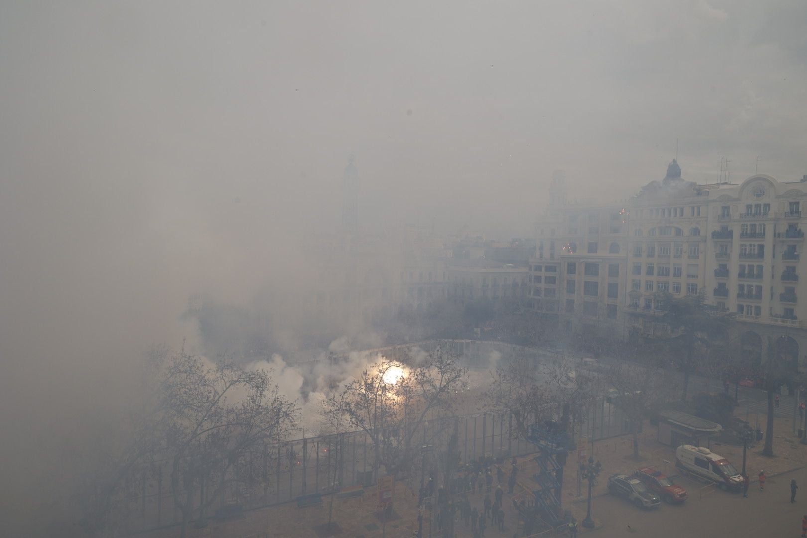 FOTOS | Mascletà del domingo 2 de marzo de las Fallas de Valencia 2025