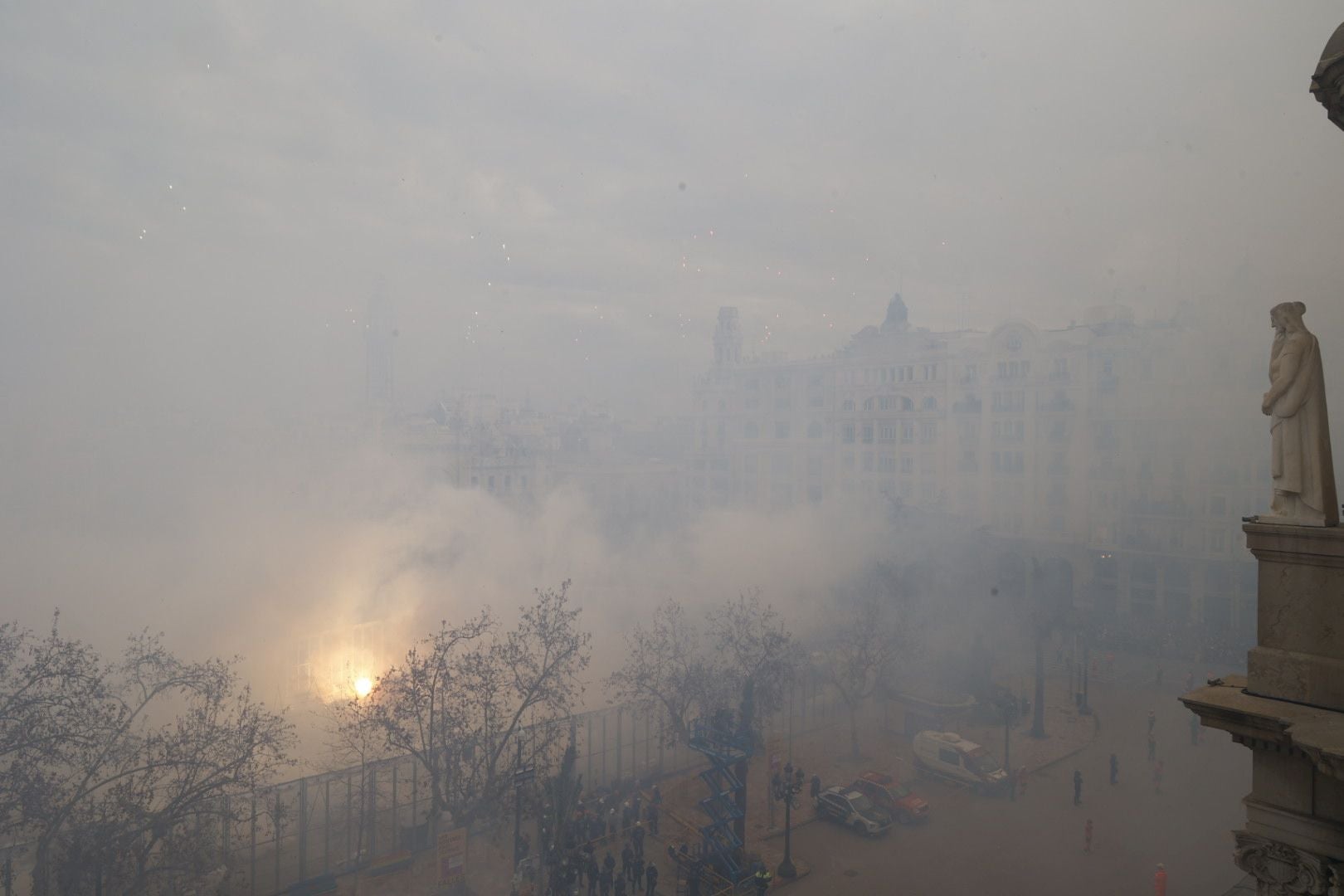 FOTOS | Mascletà del domingo 2 de marzo de las Fallas de Valencia 2025