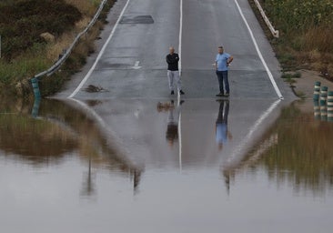 Emergencias convoca un 'Cecopi oficioso' ante la alerta roja por lluvias en Castellón