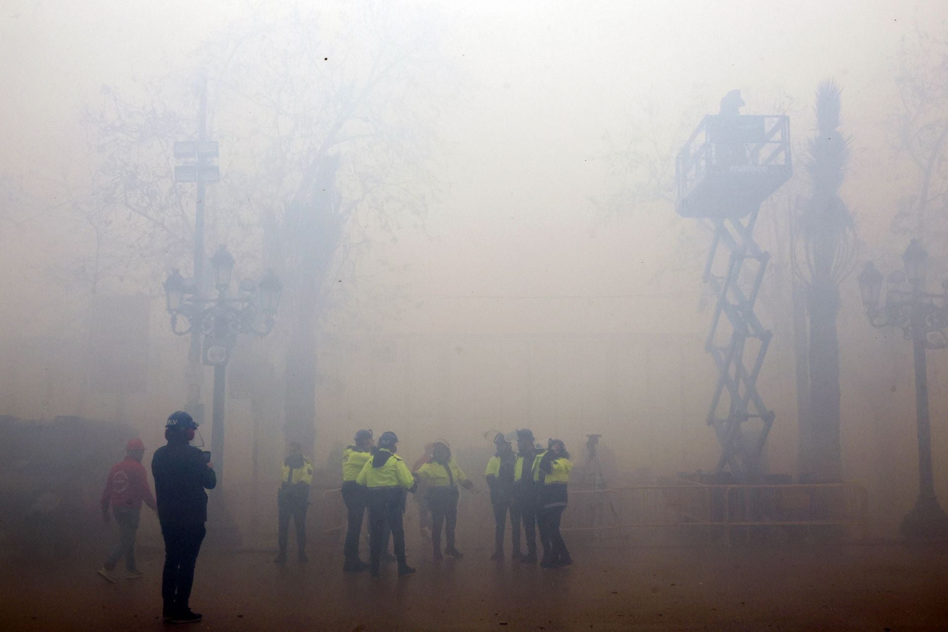 FOTOS | Así ha sido la mascletà del lunes 3 de marzo