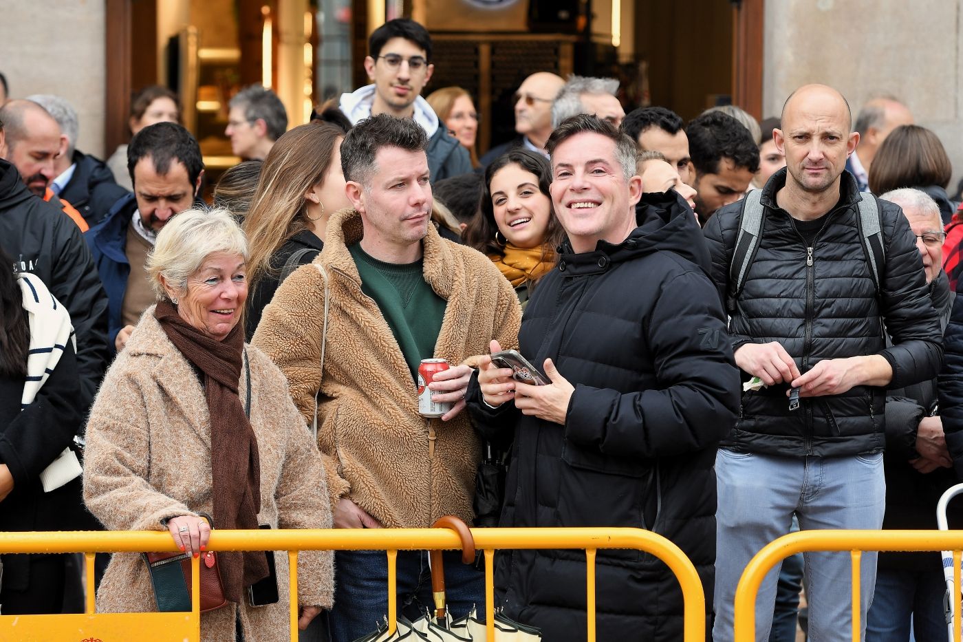 FOTOS | Búscate en la mascletà del lunes 3 de marzo