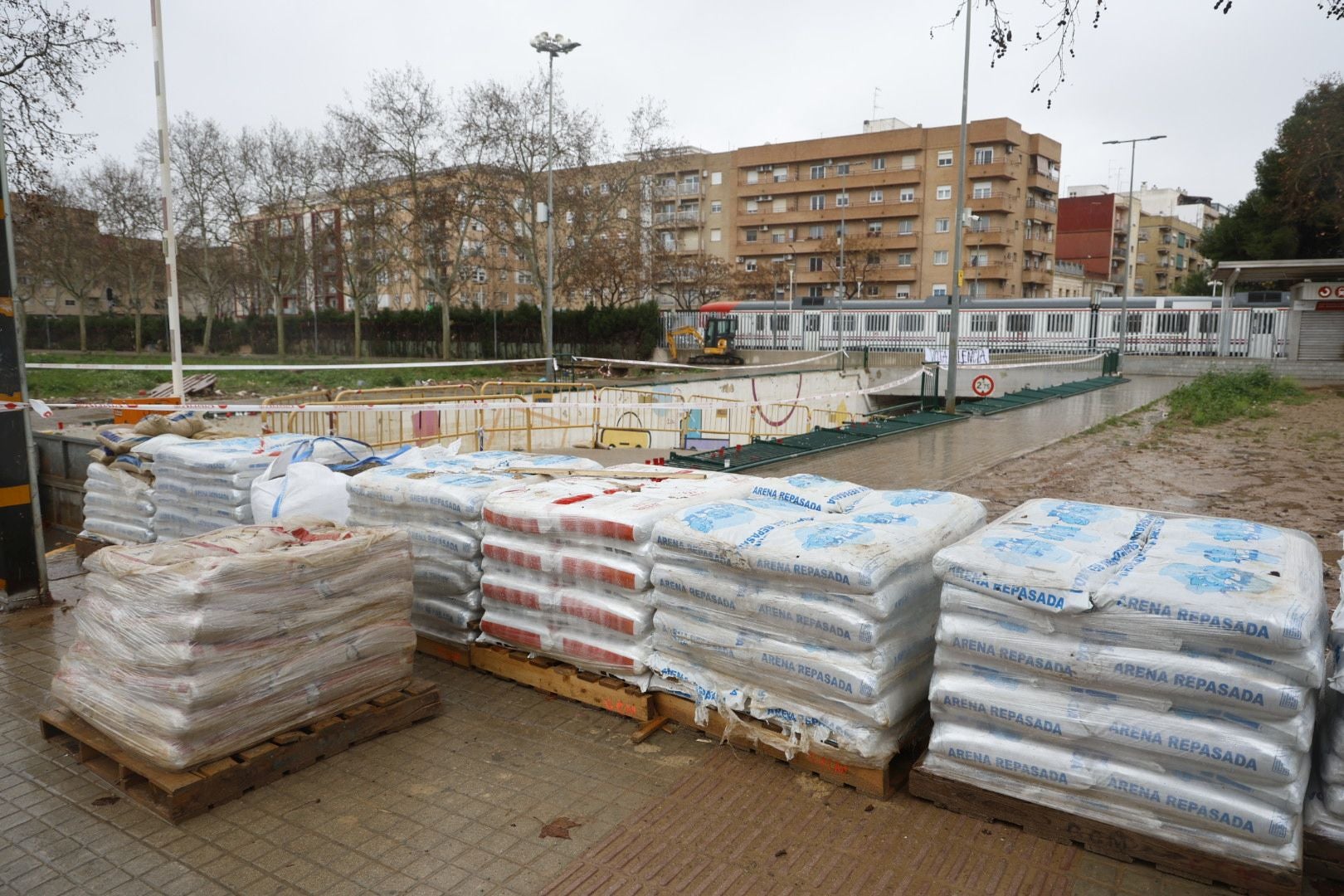 FOTOS | Las fuertes lluvias golpean la Comunitat Valenciana este lunes