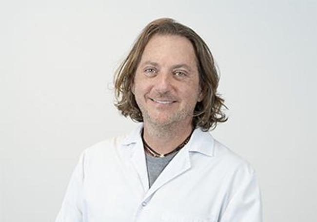 Doctor Carlos Sala, jefe de la Unidad de Obesidad del Hospital Quirón salud.