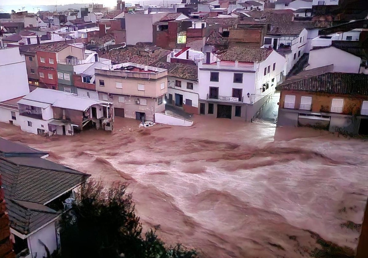 El barranco de Chiva, totalmente fuera de sí, la tarde del 29 de octubre.