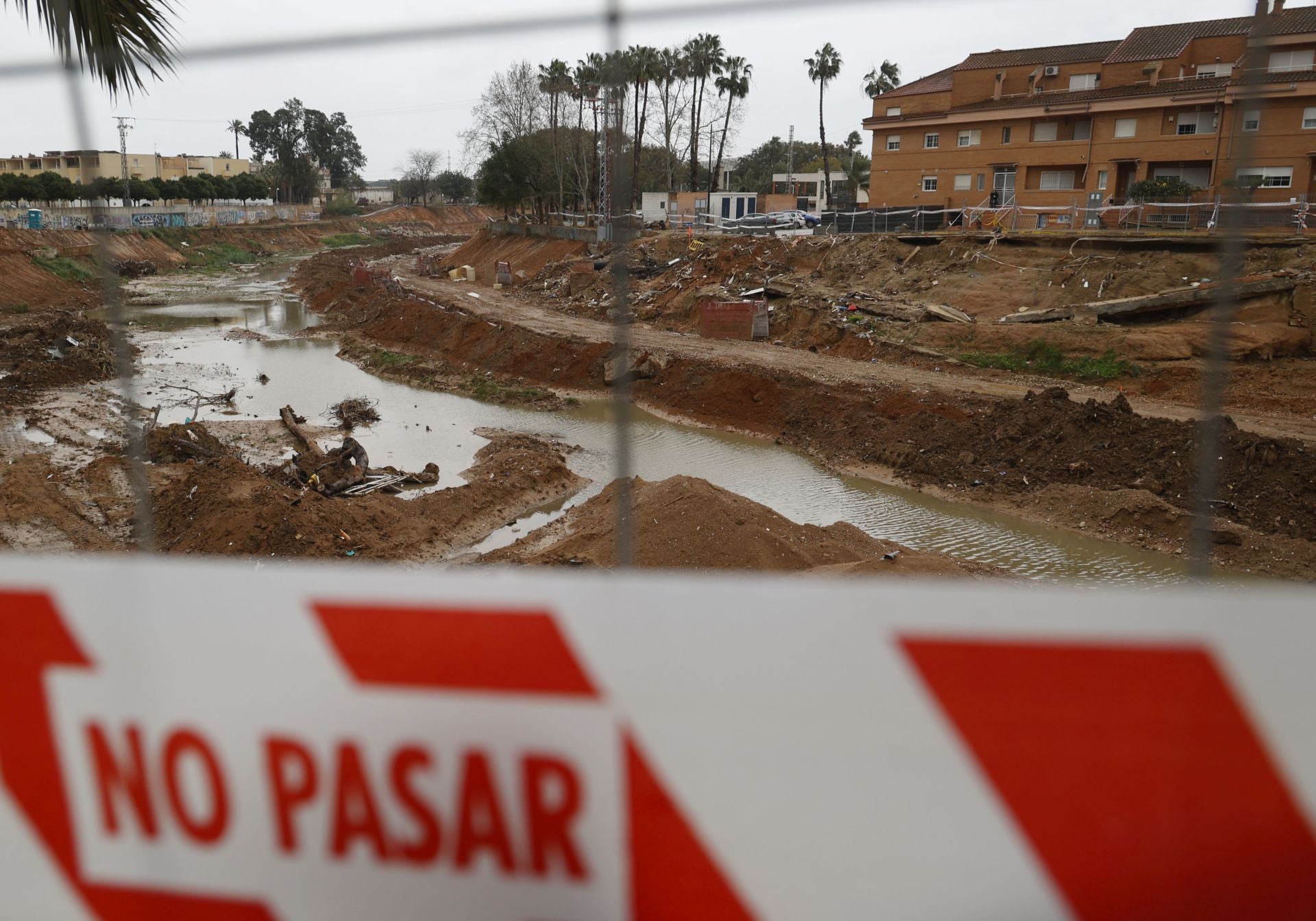 La alerta por el temporal paraliza las obras de reconstrucción en Paiporta