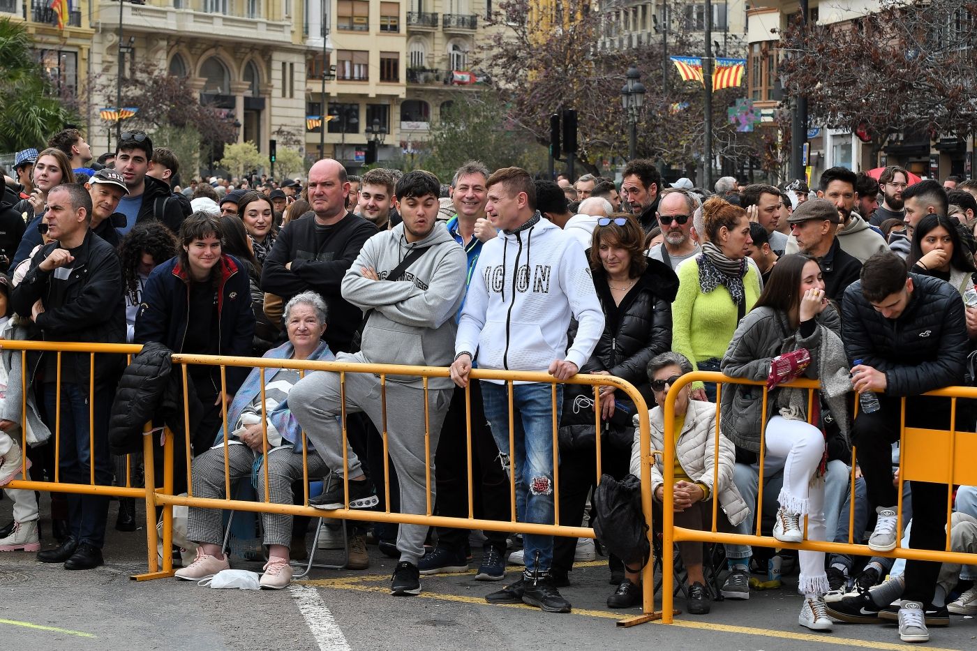 Búscate en la mascletà del viernes 7 de marzo de 2025 en Valencia