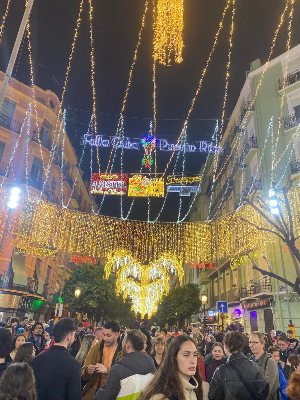 Encendido de luces en las Fallas de Valencia 2025