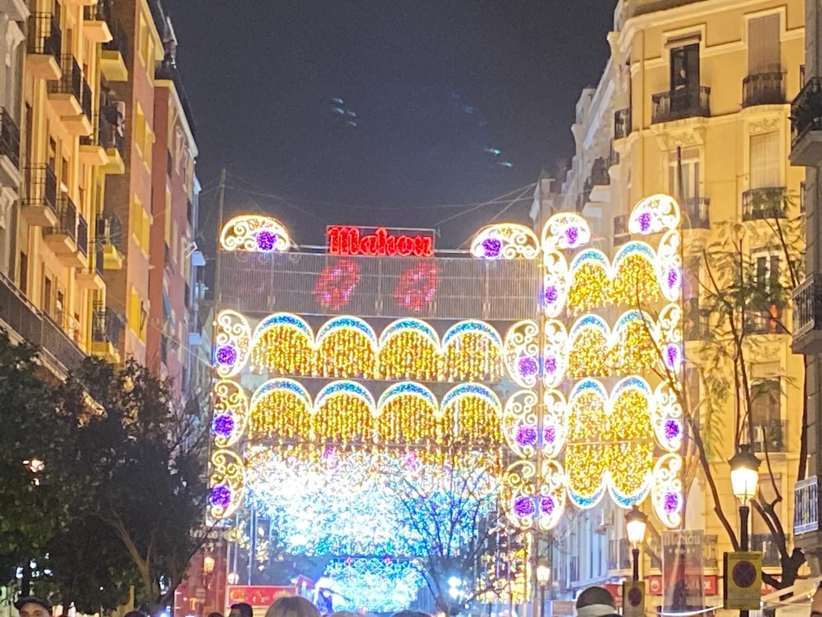 Encendido de luces en las Fallas de Valencia 2025