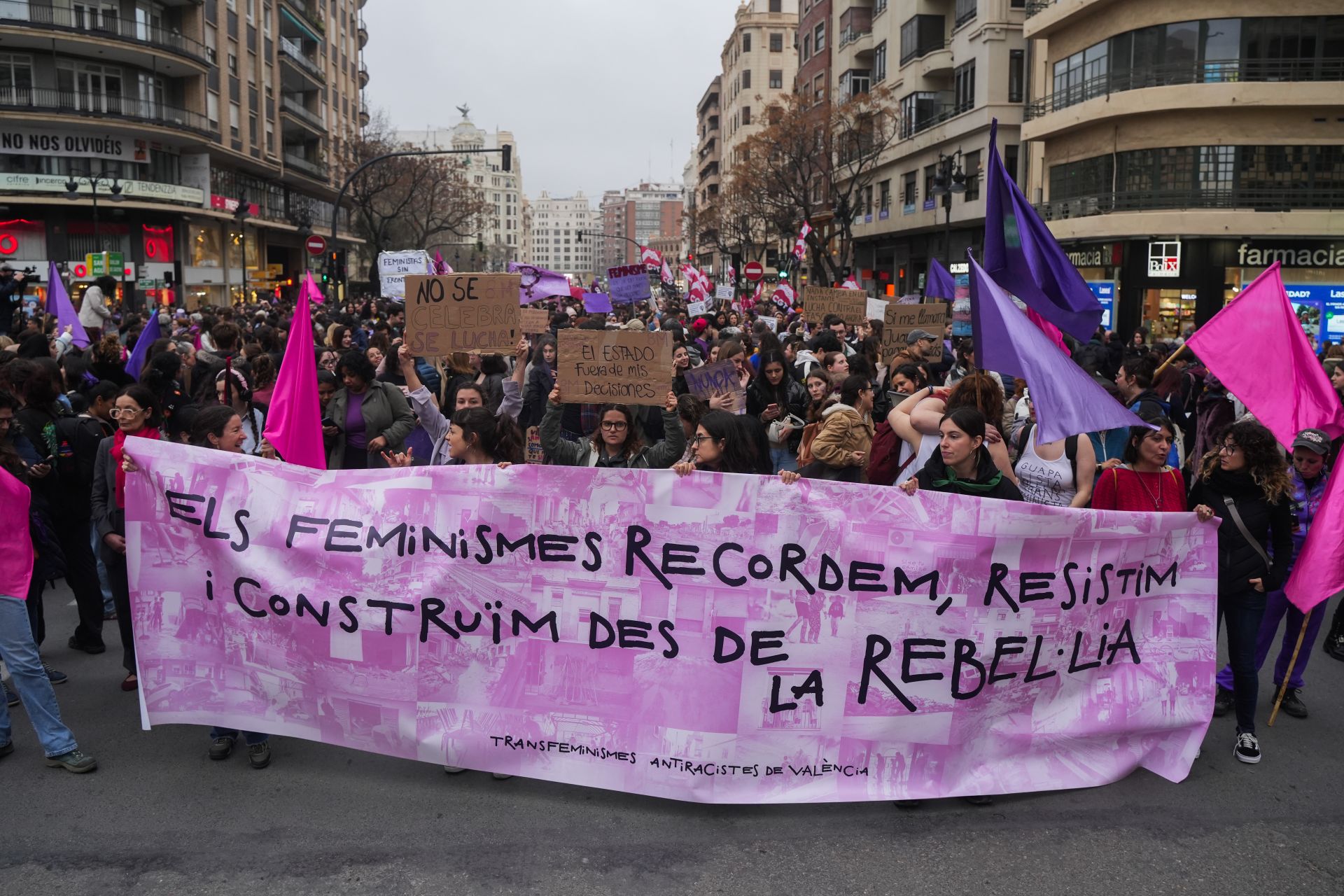 Las imágenes de la manifestación del 8M en Valencia