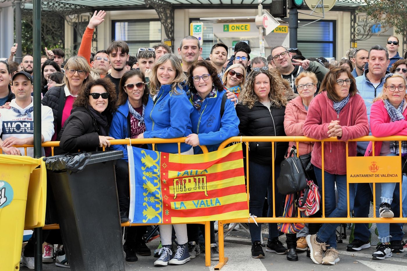 Búscate en la mascletà de este domingo 9 de marzo