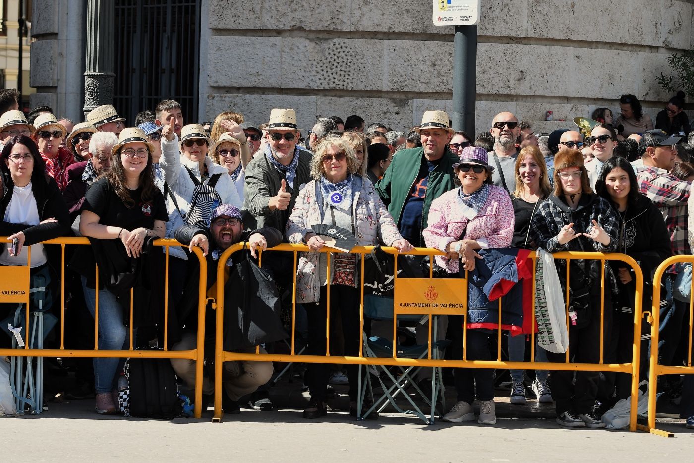 Búscate en la mascletà de este domingo 9 de marzo