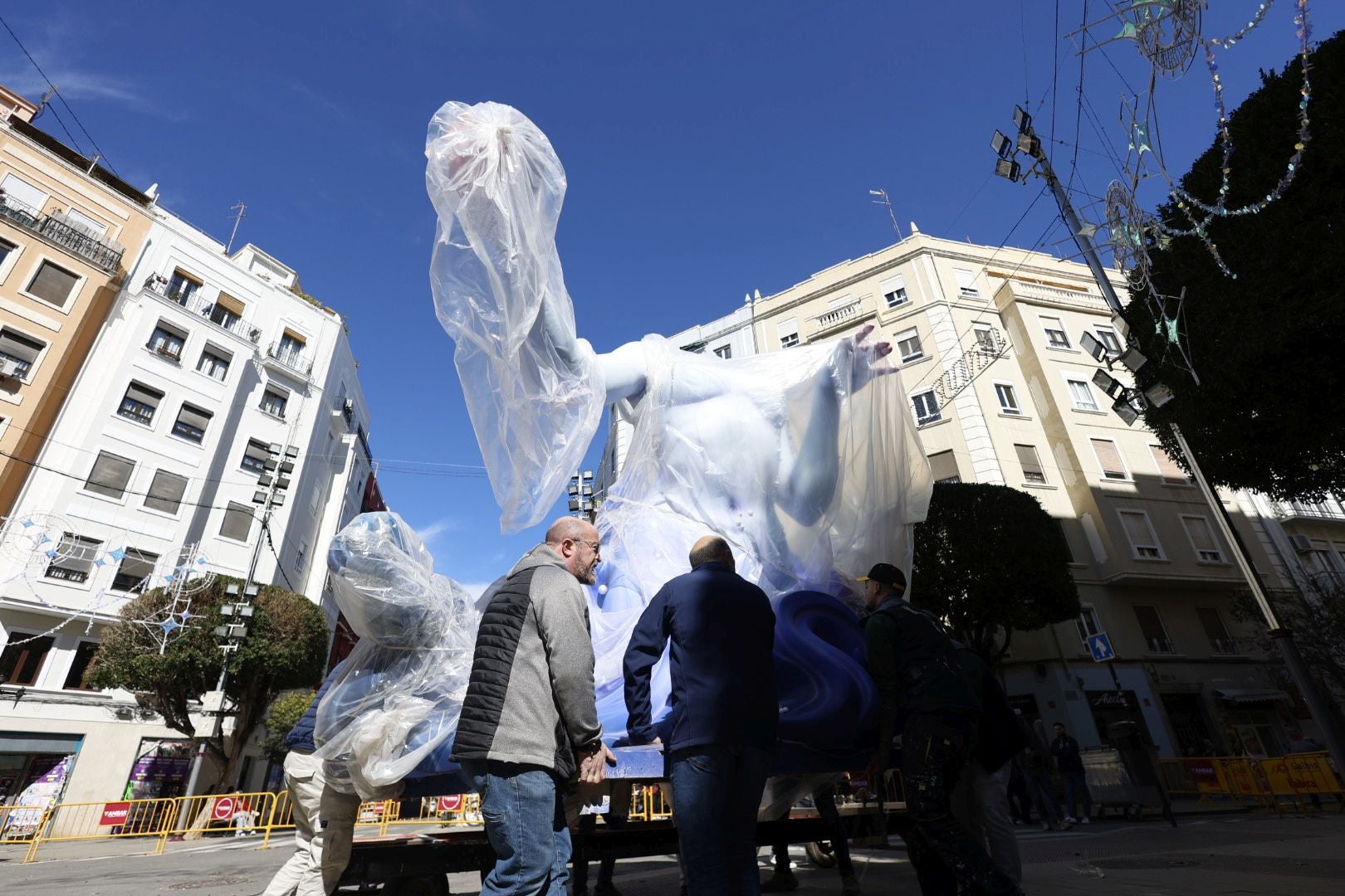 Fotos del ambiente de Fallas en Ruzafa (Valencia)