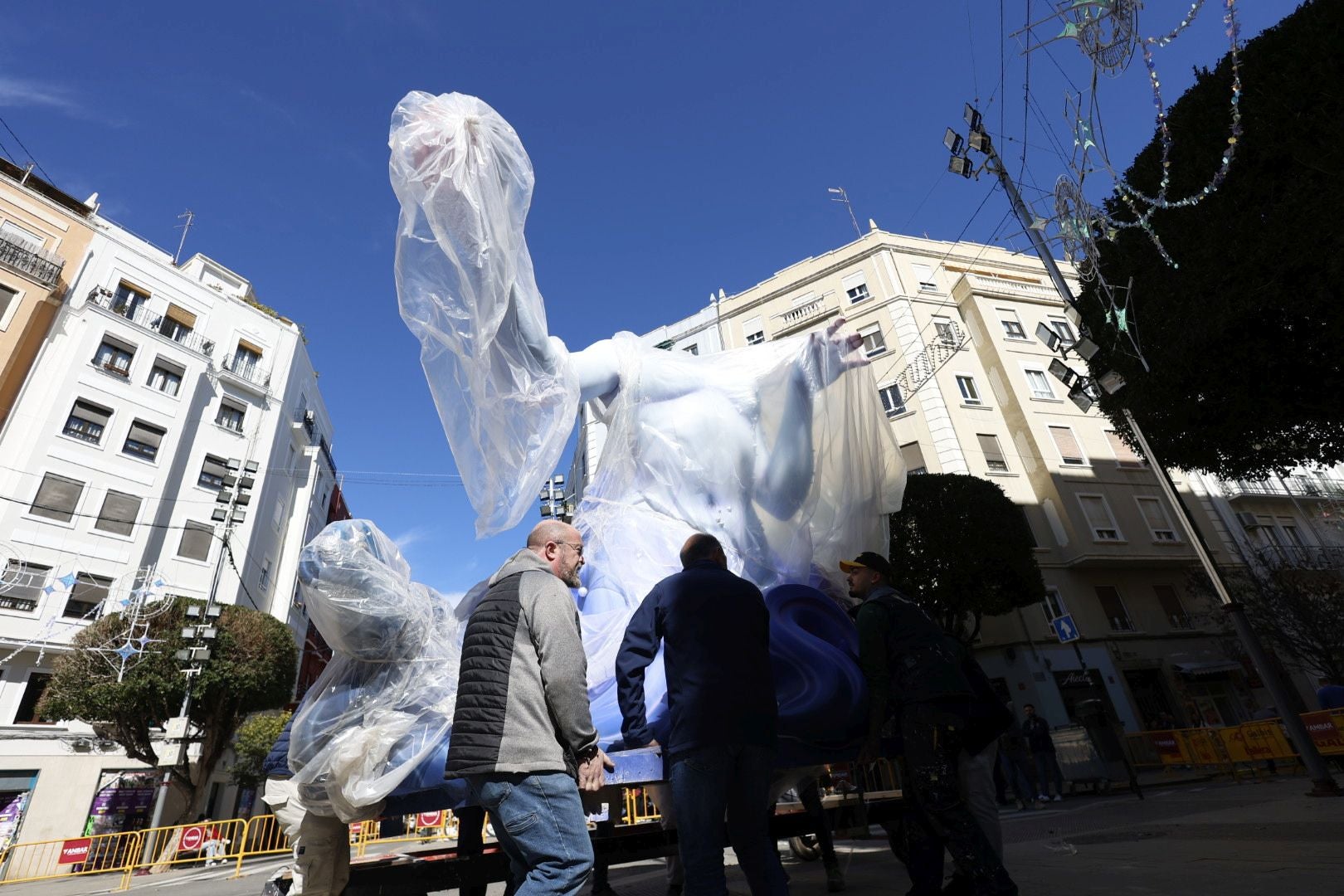 Fotos del ambiente de Fallas en Ruzafa (Valencia)