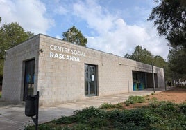 La oficina tendrá un calendario rotativo por los centros sociales.