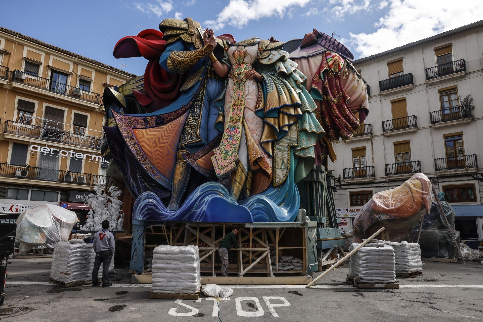 Montaje falla Almirante Cadarso-Conde Altea