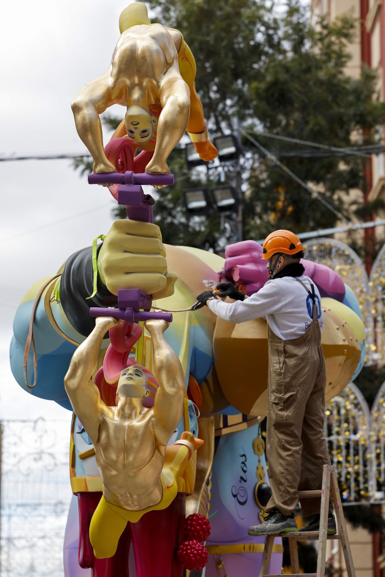 Monatje falla Cuba-Literato Azorín