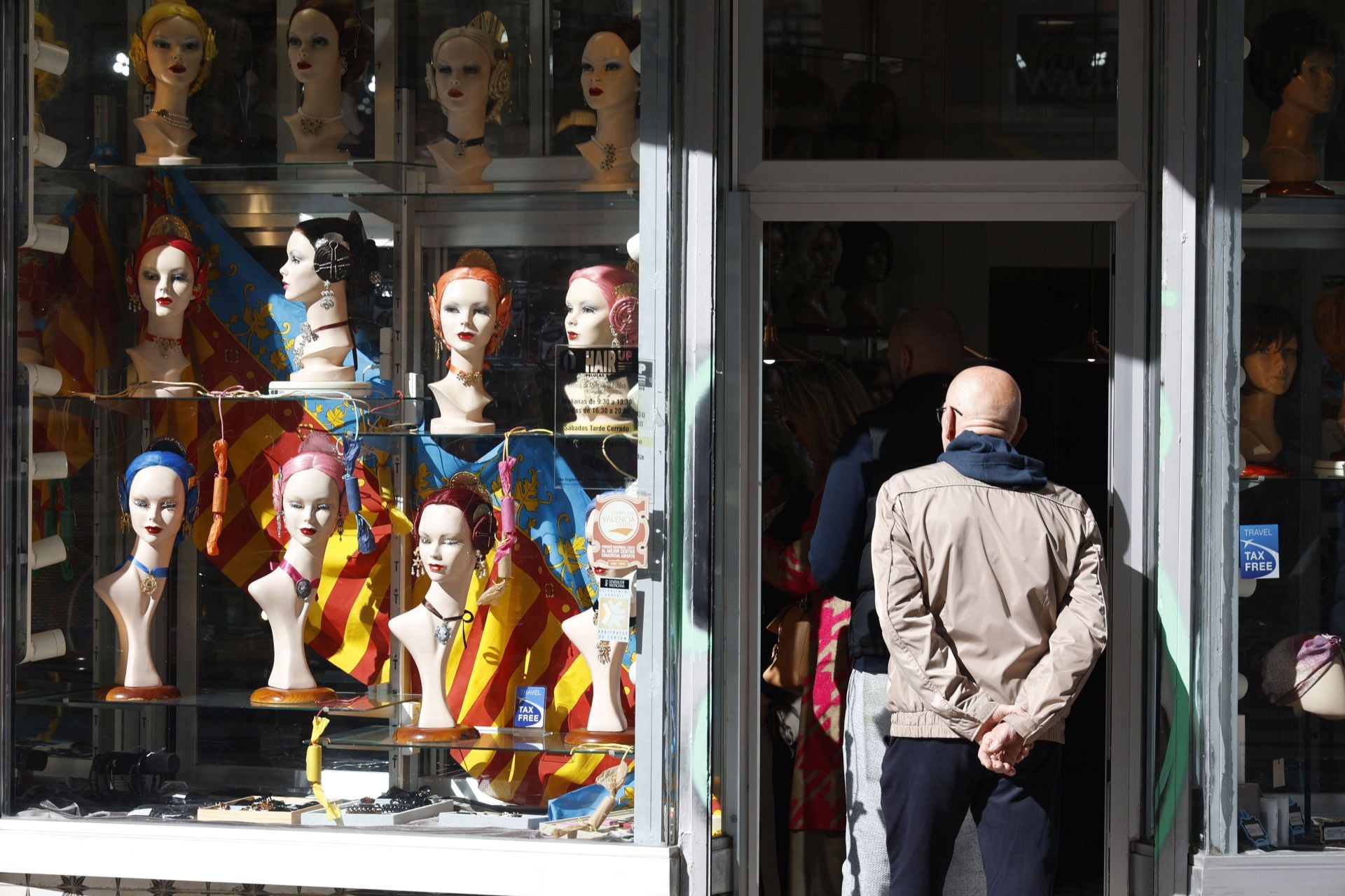 Hair Up, la tradicional tienda de pelucas de Valencia