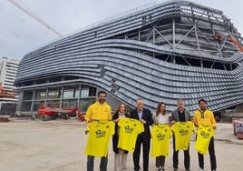 Raúl Albiol, Elena Roig, Fernando Roig, Amparo Roig, Víctor Sendra y Dani Parejo.