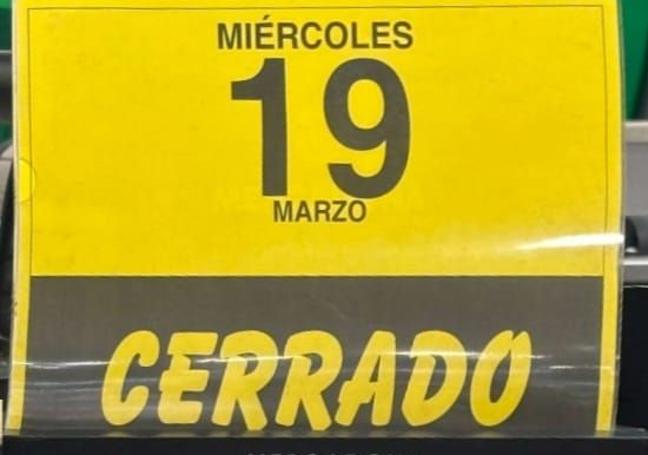 Cartel de Mercadona, en las cajas de los supermercados.