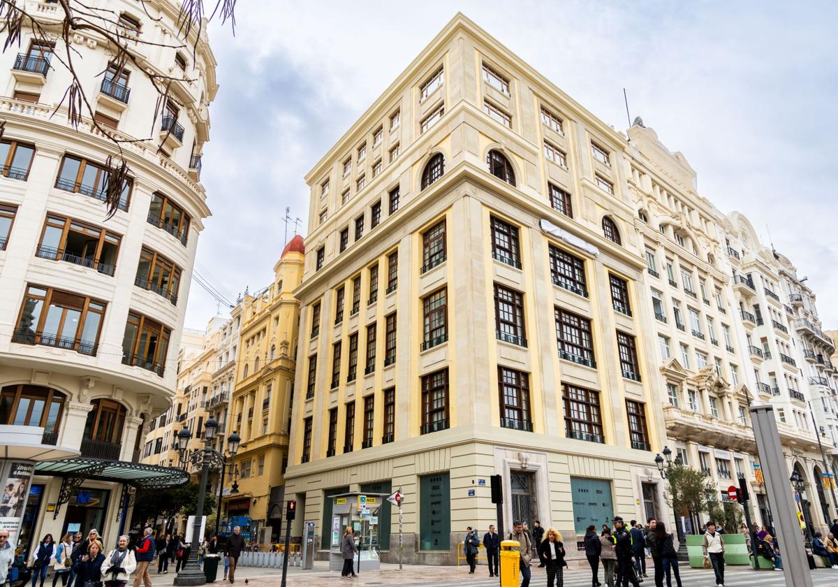 FOTOS | Así es el nuevo hotel de la plaza del Ayuntamiento de Valencia