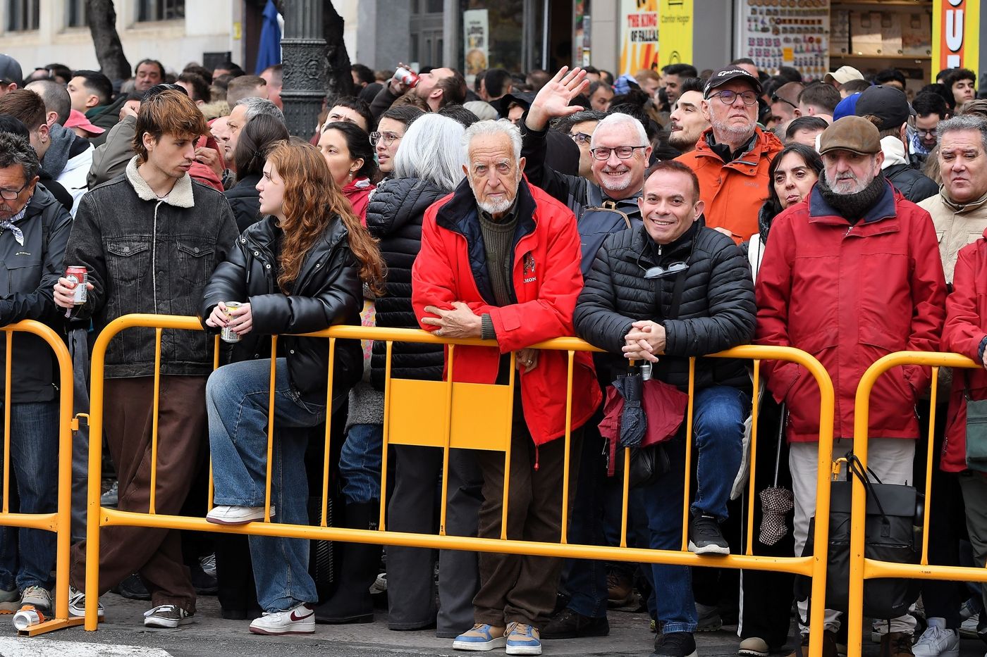 Búscate en la mascletà de este viernes 14 de marzo