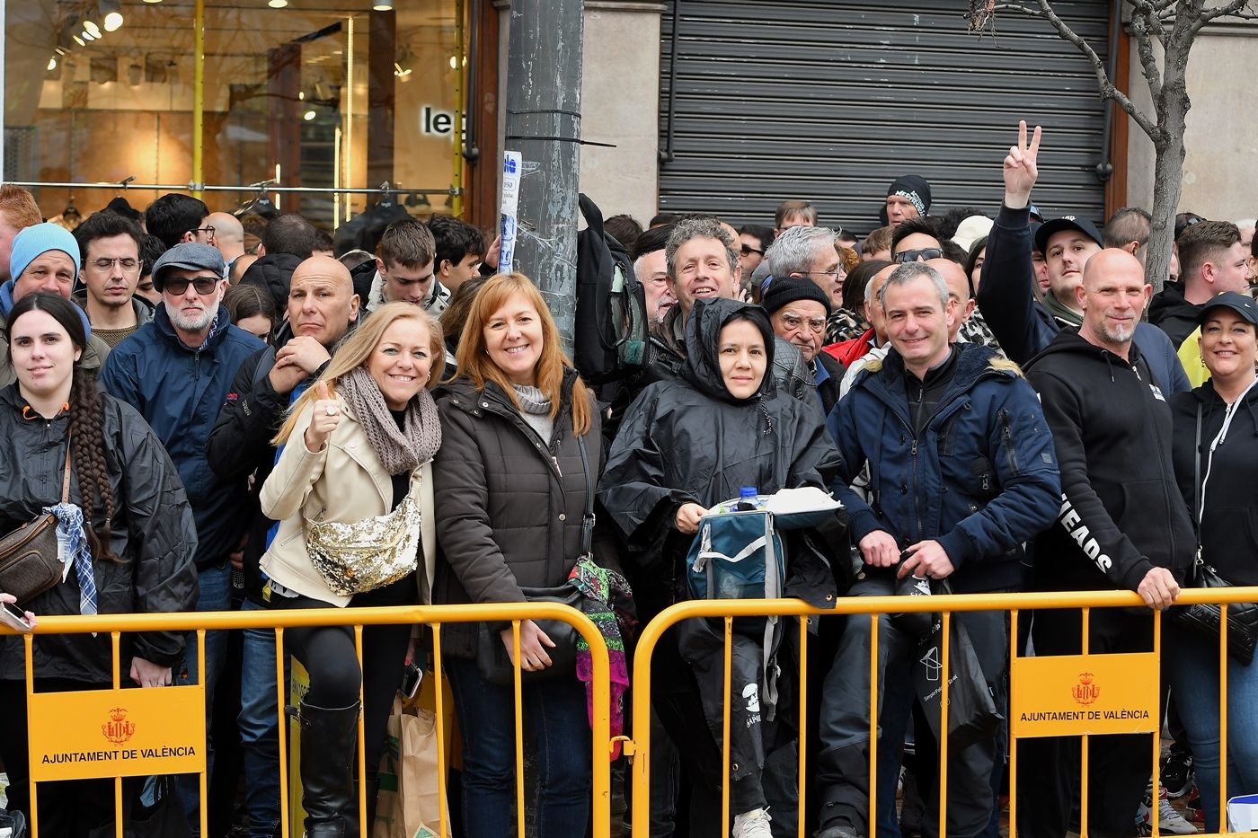 Búscate en la mascletà de este viernes 14 de marzo