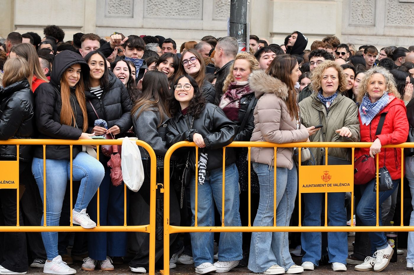 Búscate en la mascletà de este viernes 14 de marzo