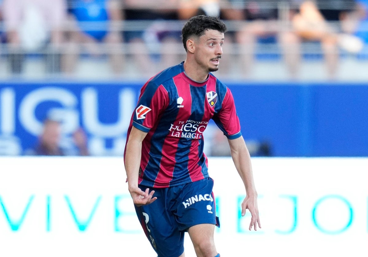 Toni Abad, jugador valenciano que milita en el Huesca.