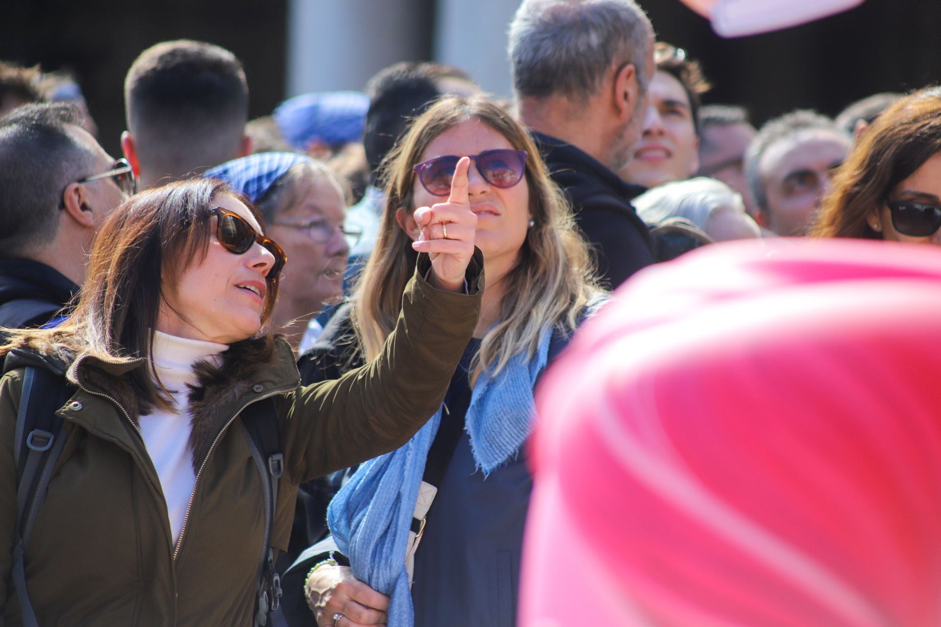 Gran interés por la falla infantil de la plaza del Ayuntamiento