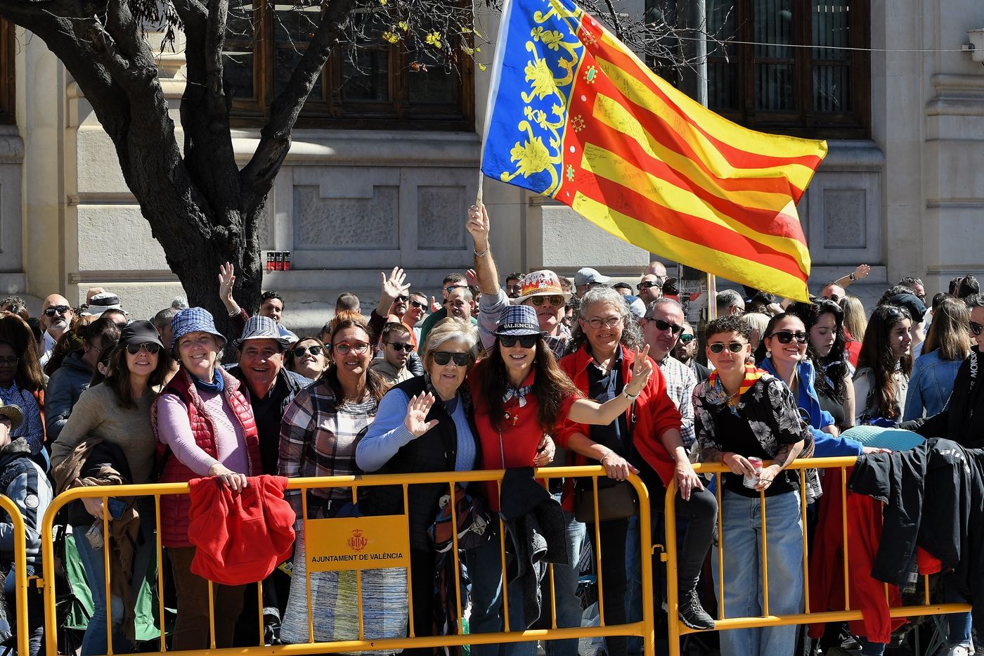 Búscate en la mascletà de este sábado 15 de marzo