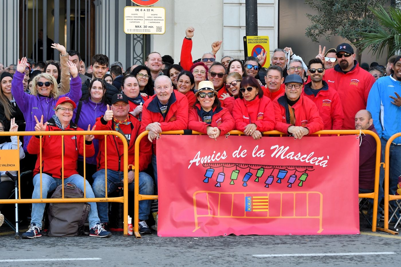 Búscate en la mascletà de este sábado 15 de marzo