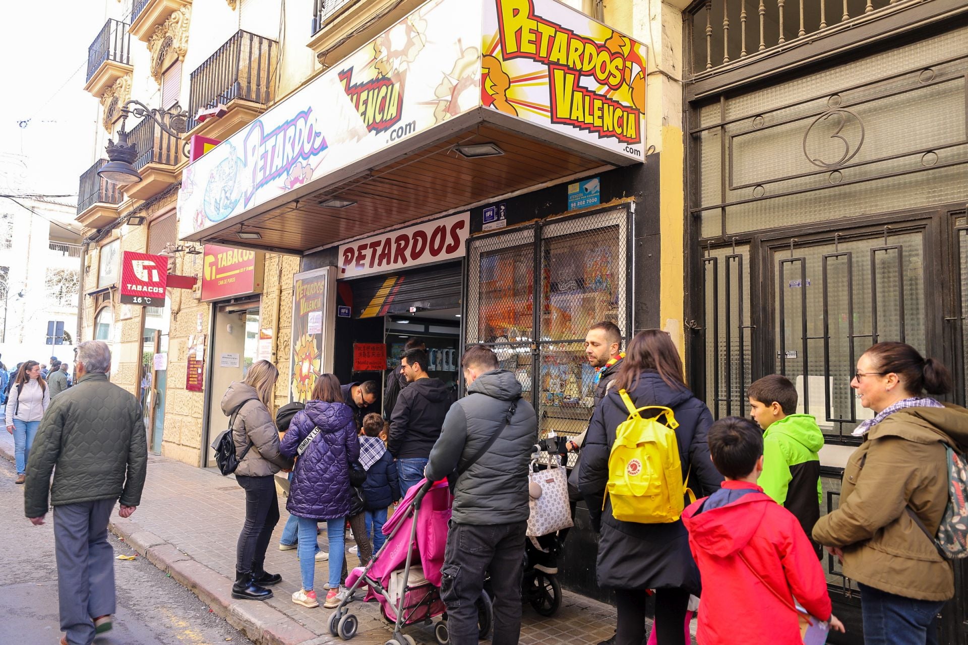 Ambientazo fallero este sábado en Valencia