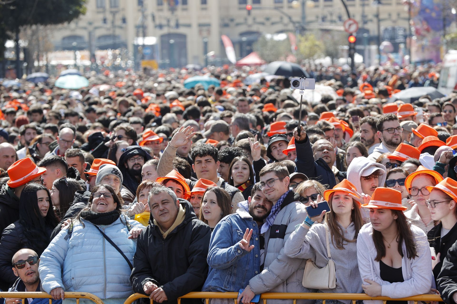 FOTOS | Así ha sido la mascletà del domingo 16 de marzo de 2025