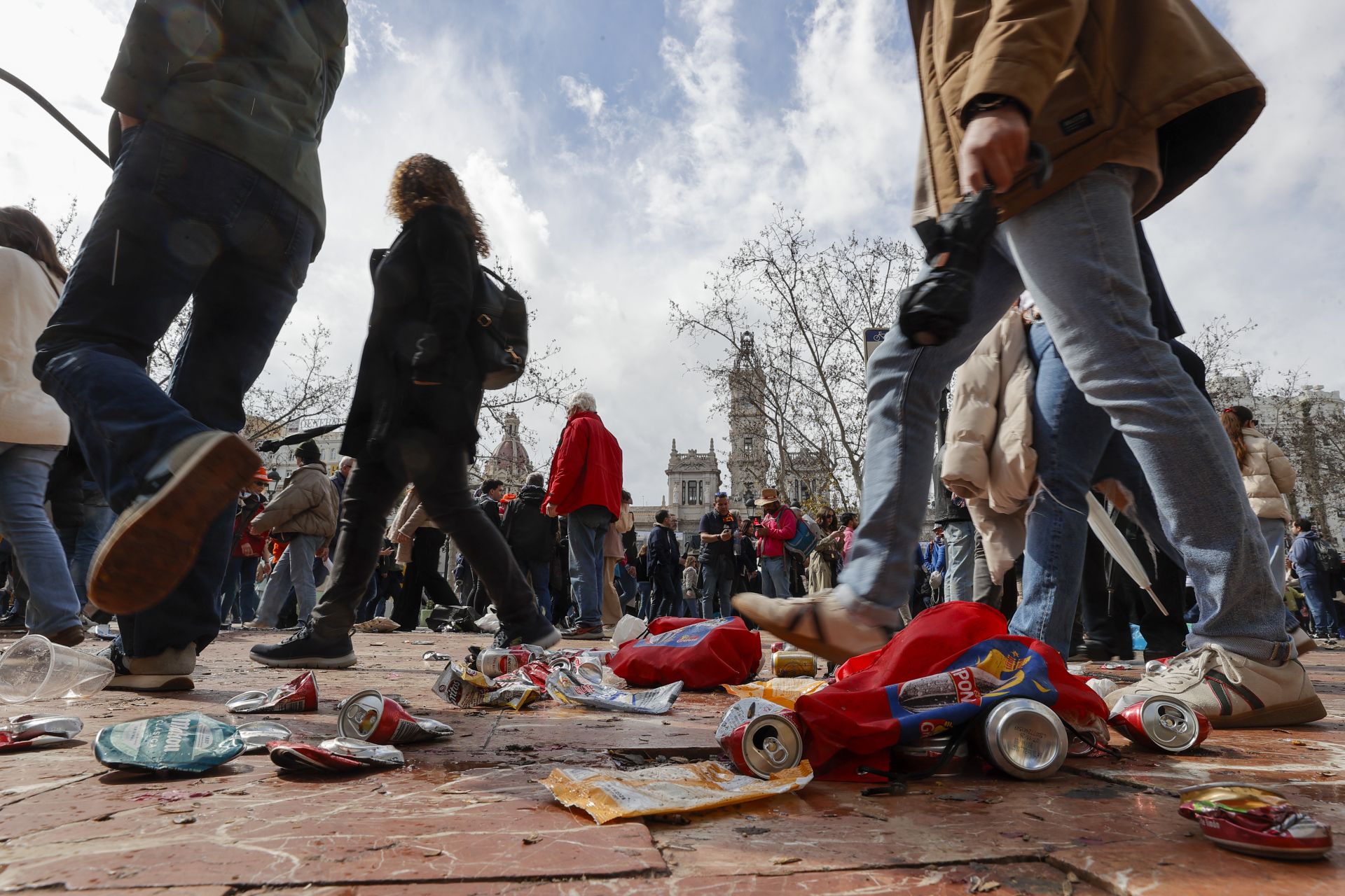 FOTOS | Así ha sido la mascletà del domingo 16 de marzo de 2025