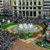 Llenazo en la plaza del Ayuntamiento.