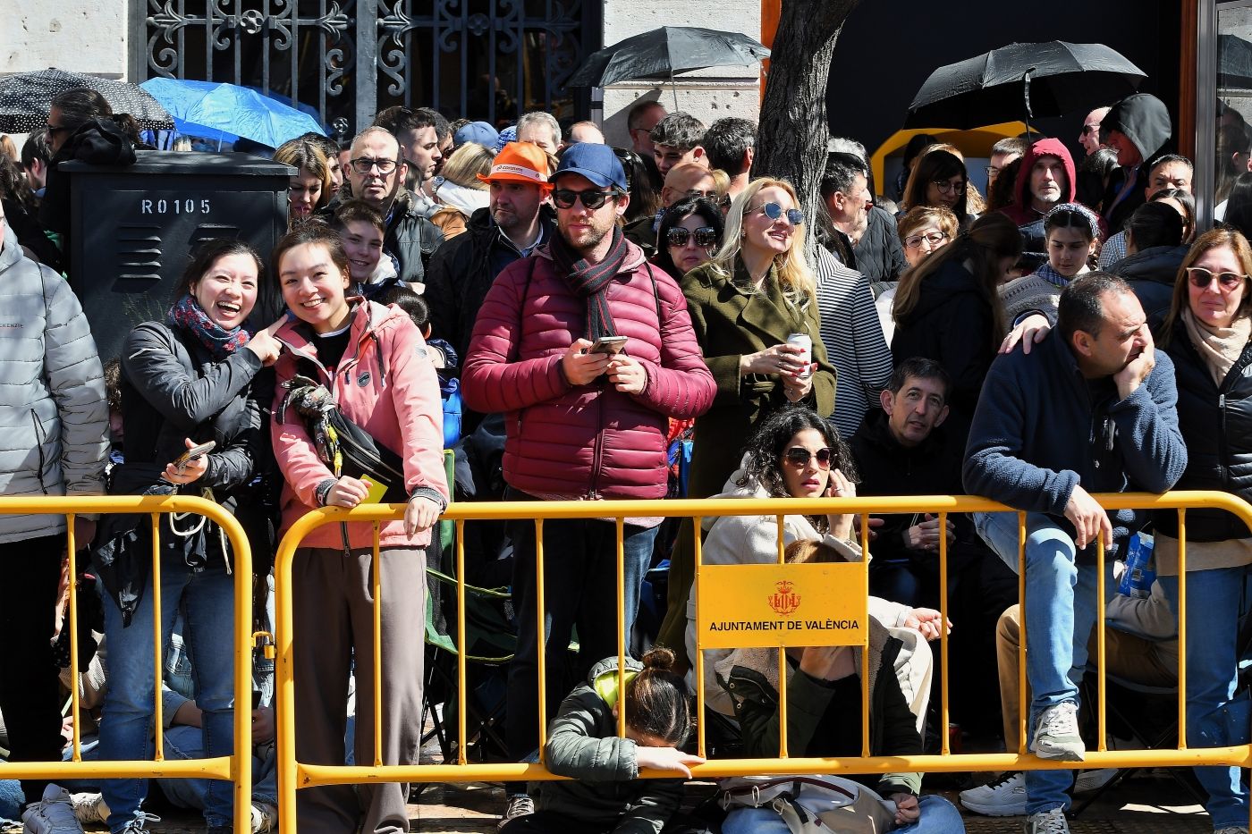 Búscate en la mascletà de este domingo 16 de marzo