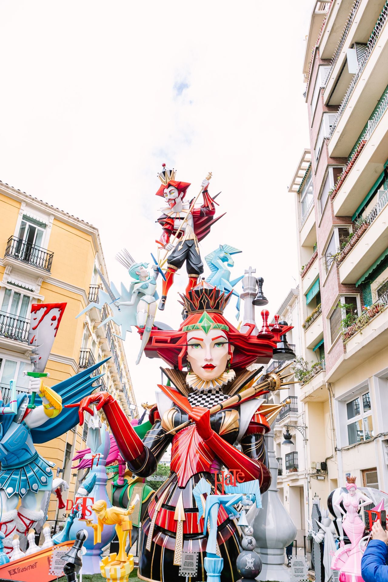 Fotos: Así es la falla de Espartero-Gran Vía Ramón y Cajal en 2025