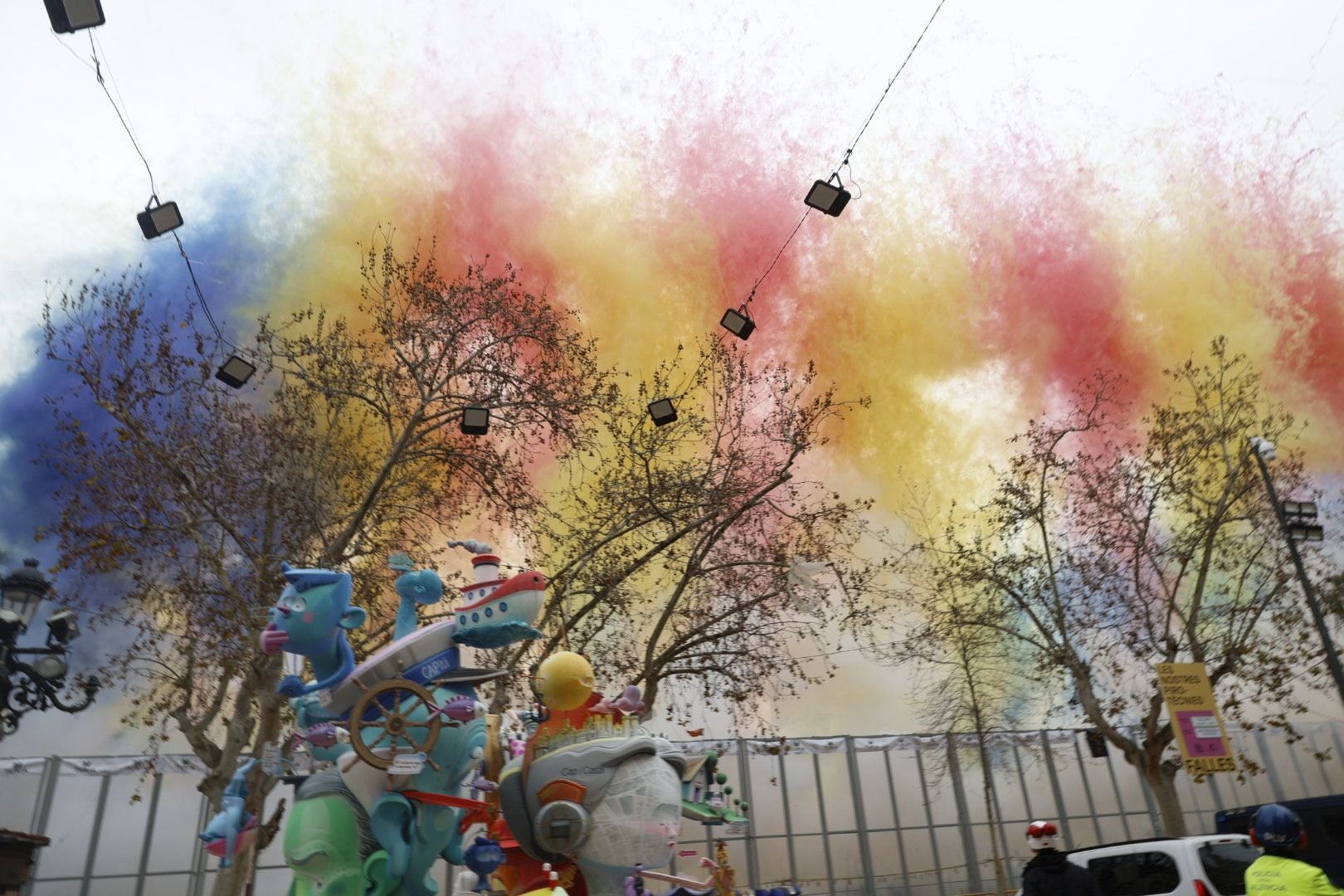 Fotos: Así ha sido la mascletà de Pirotecnia Vulcano