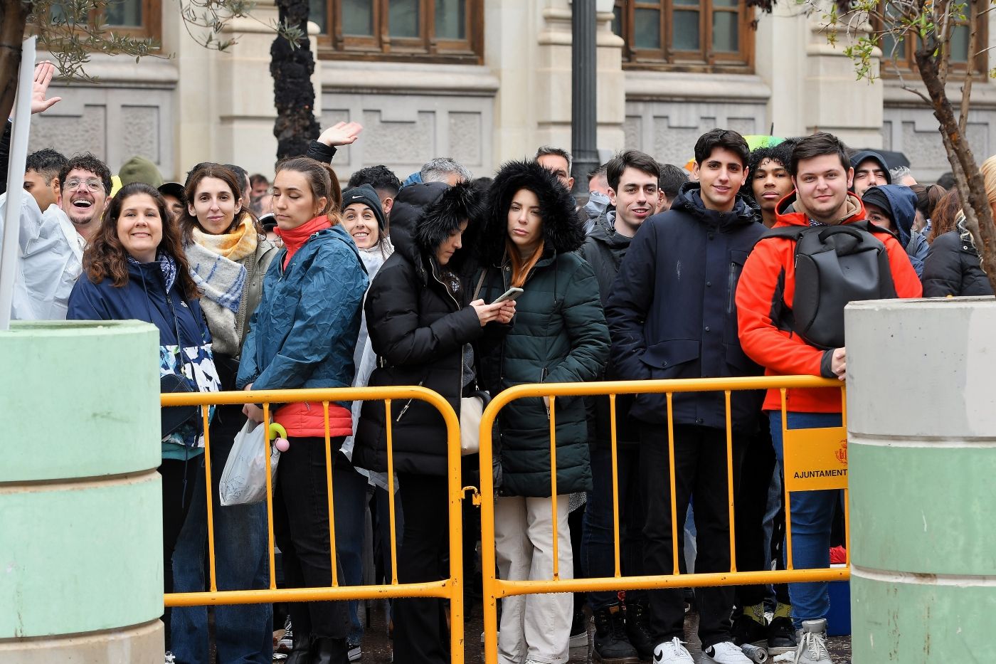 Búscate en la mascletà de este 18 de marzo