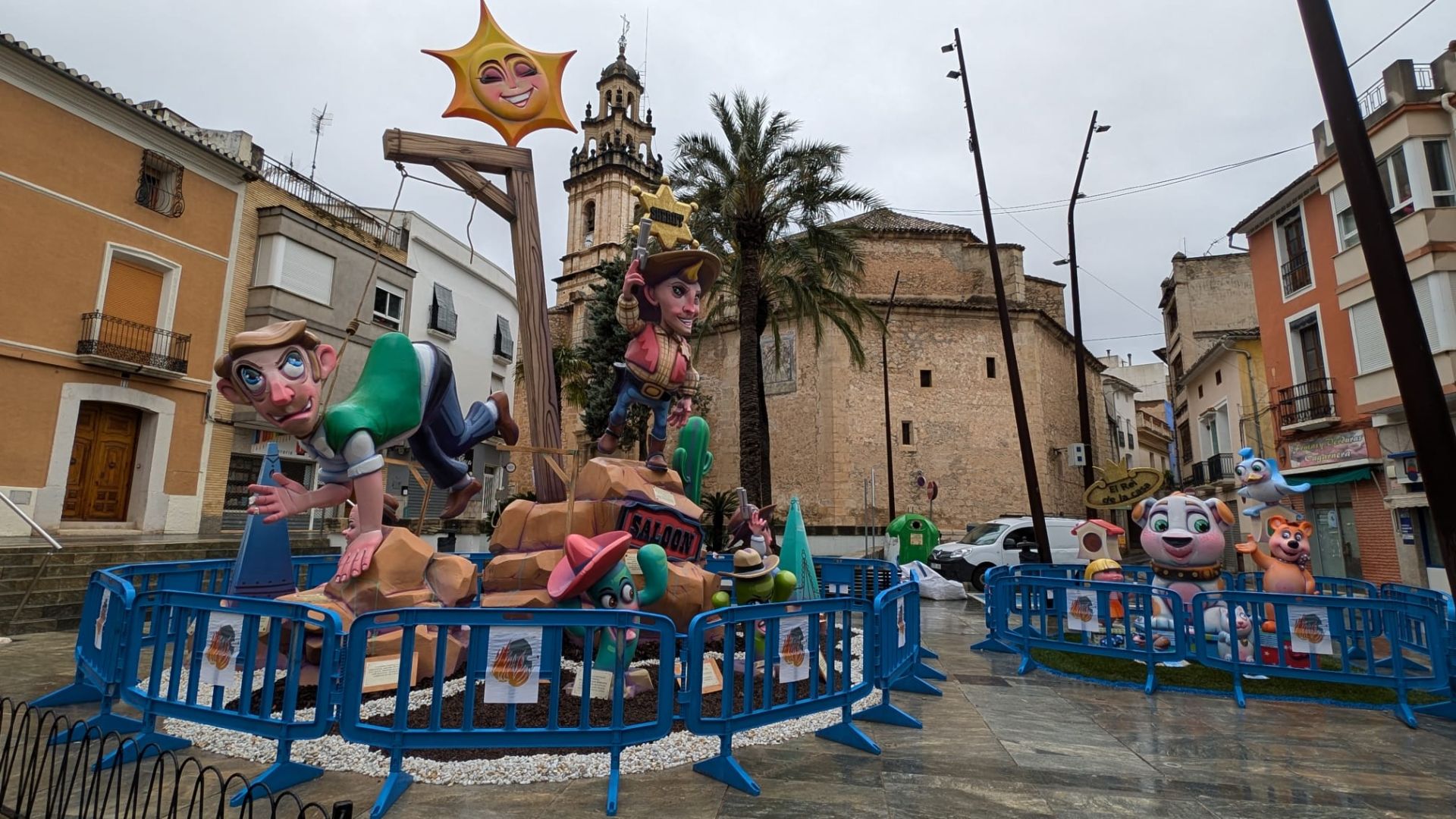 Imagen secundaria 1 - Las fallas grandes de La Font, Plaça i Natzaré y Convent.