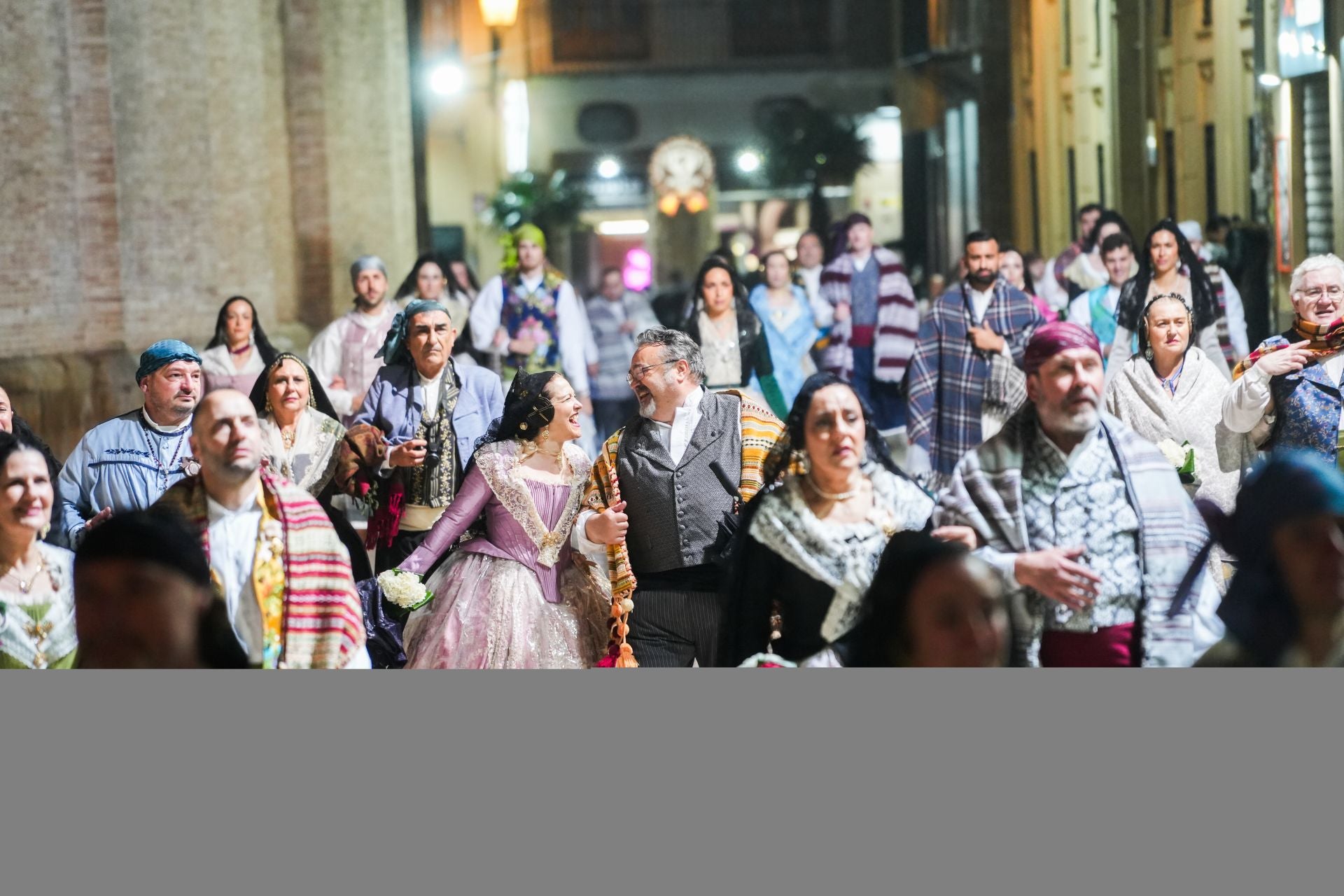 FOTOS | Segundo día de Ofrenda de las Fallas 2025