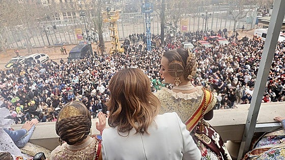 FOTOS | Así ha sido la mascletà del miércoles 19 de marzo, la última de las Fallas 2025